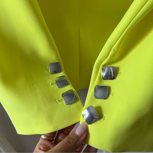 Retrofete Natal Blazer in Neon Yellow - Picture 8 of 9